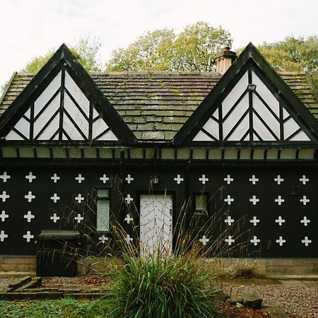 The Gatehouse At Samlesbury Hall Экстерьер фото
