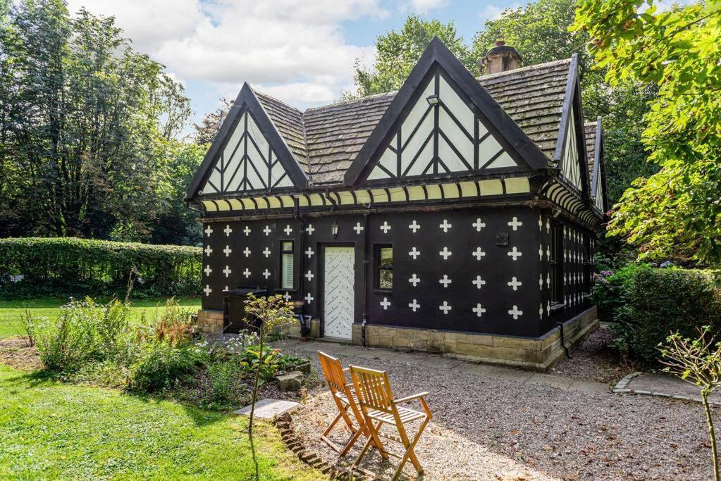 The Gatehouse At Samlesbury Hall Экстерьер фото