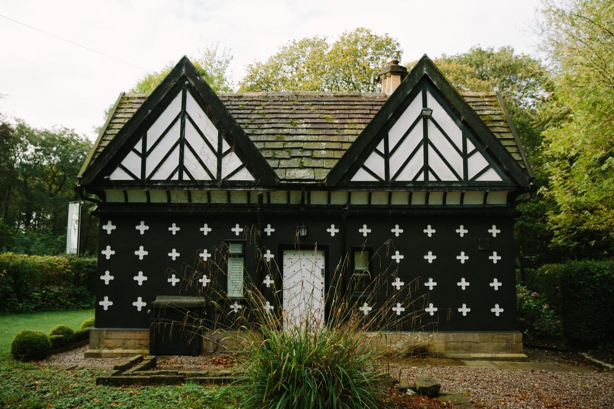 The Gatehouse At Samlesbury Hall Экстерьер фото